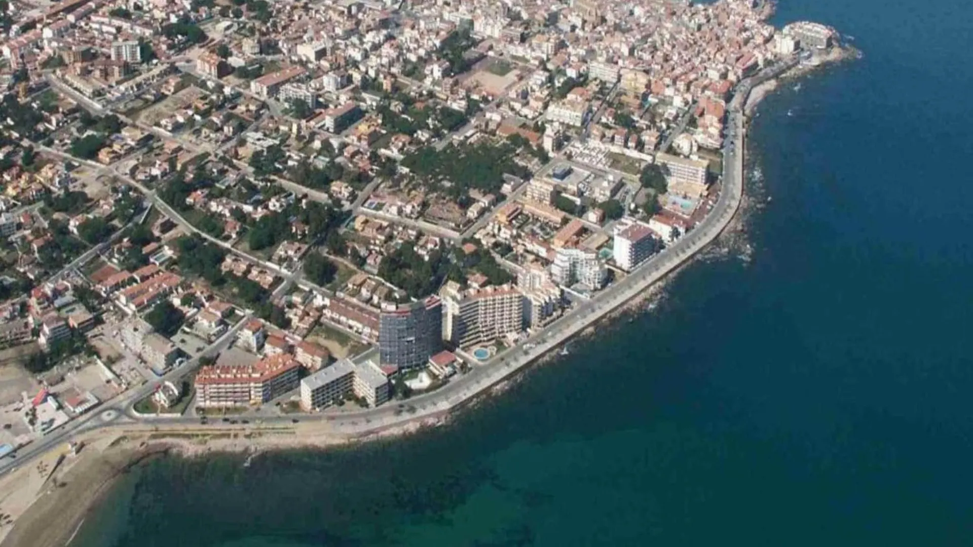 Apartamentos Cala Montgo 33 L' Escala